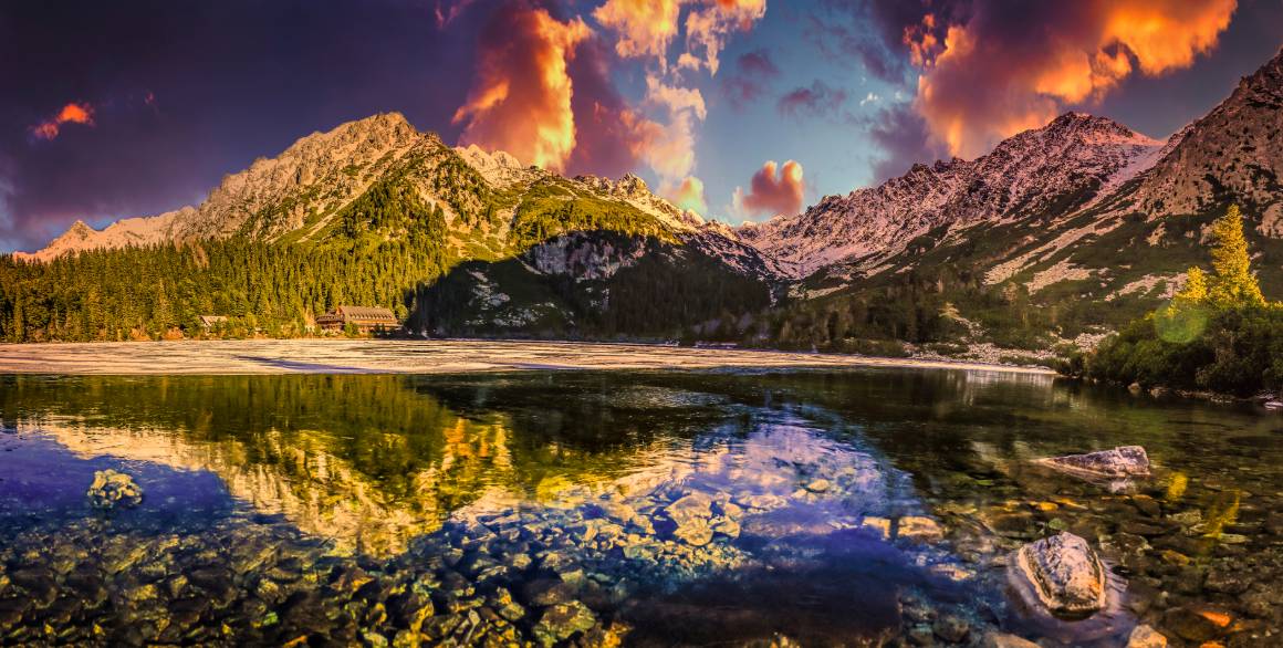 Popradské pleso u hřbitova obětí Tater