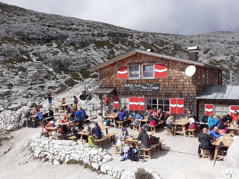 Rifugio Pian di Cengia